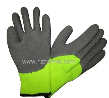 winter Crinkle latex half dipped glove