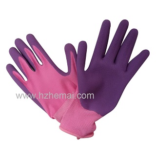 Foam latex coated gardening glove
