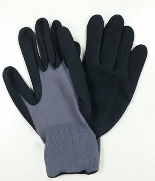 Sandy latex palm coated glove