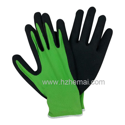 13g Nylon Coated Sandy Nitrile Anti-slip Glove